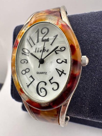 Liebe Analog Quartz Women Bangle Watch Women'S