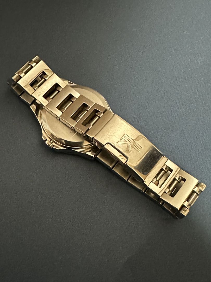Seiko lk/lukia 5Y89-0B30 Analog Quartz Women