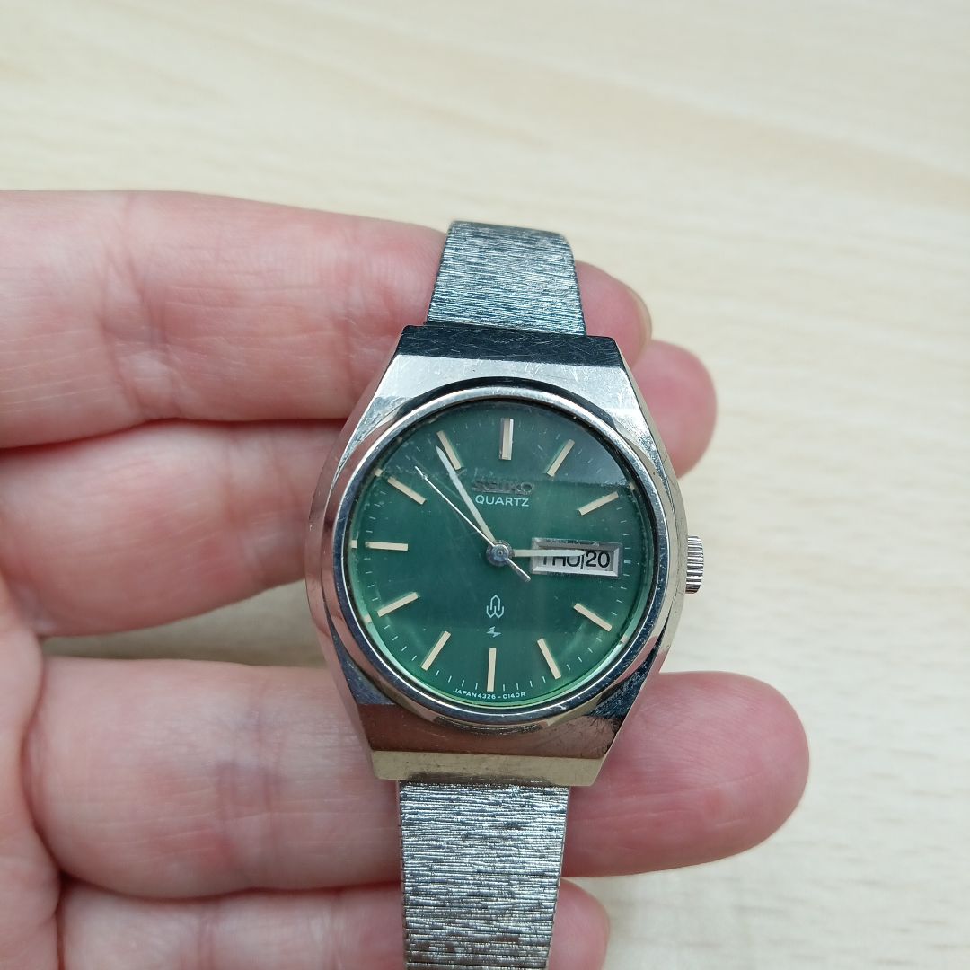 Seiko 4326-0100 Analog Quartz Women
