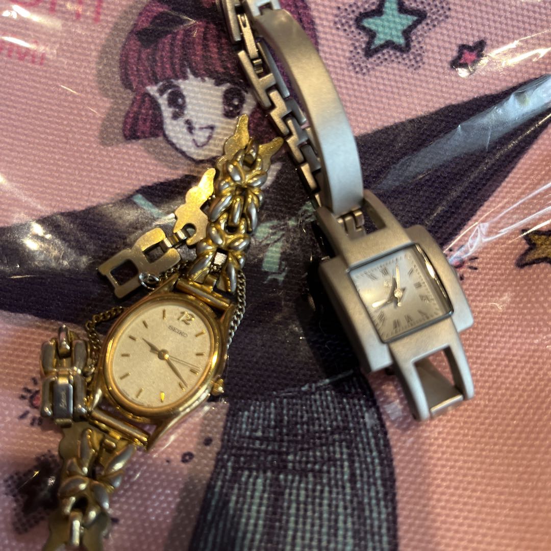 Seiko Analog Quartz Women