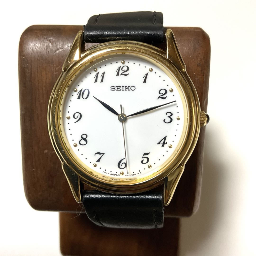 Seiko Spirit Analog Quartz Men Running Battery Replacement Service Include