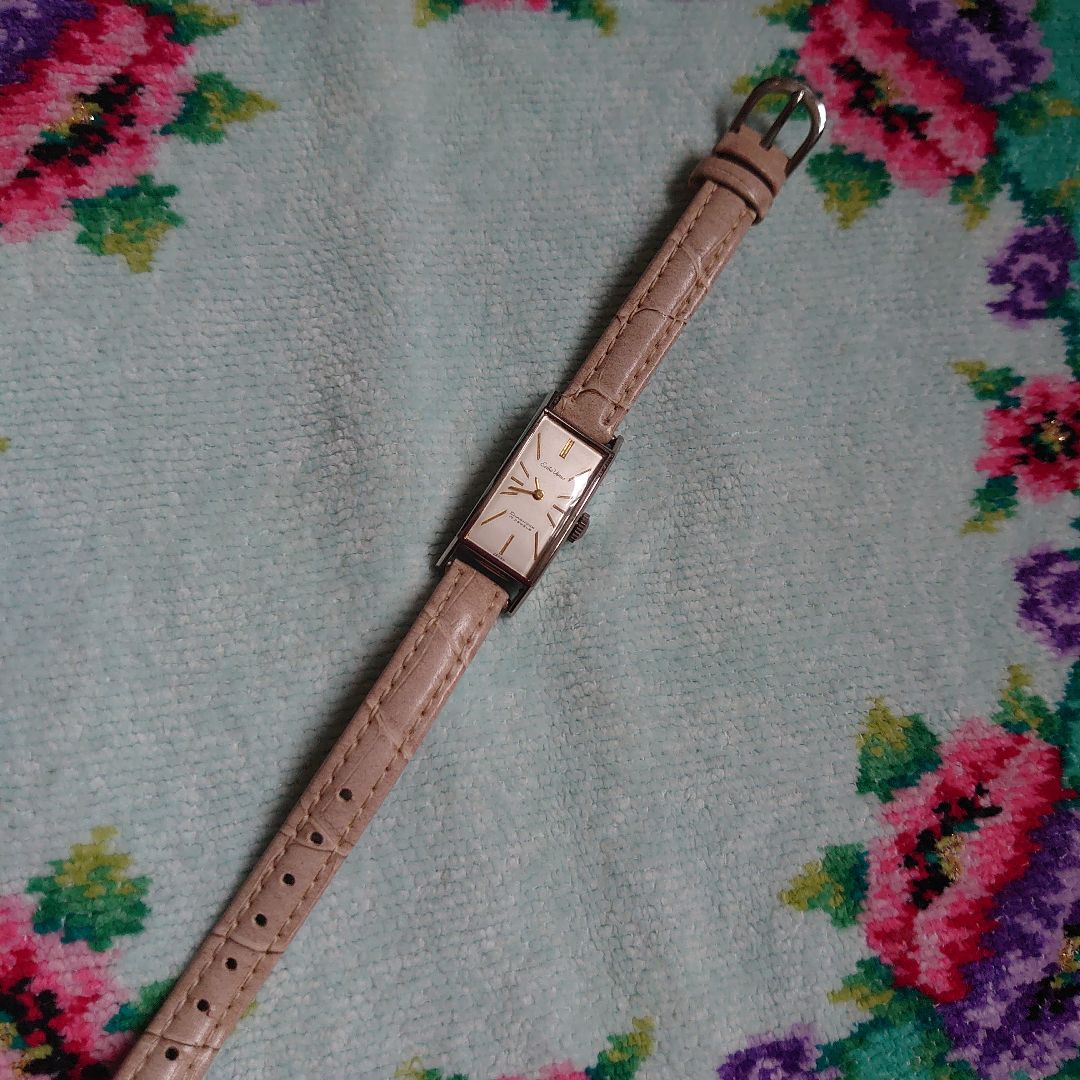 Analog Mechanical (Manual) Women