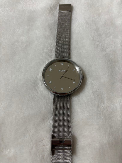 Analog Quartz Women