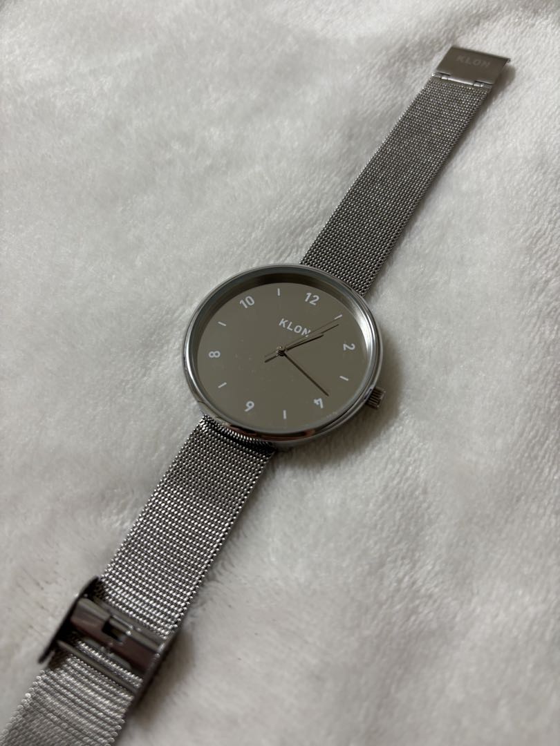 Analog Quartz Women