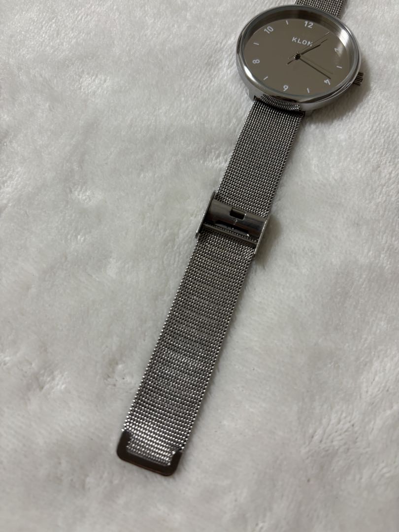 Analog Quartz Women