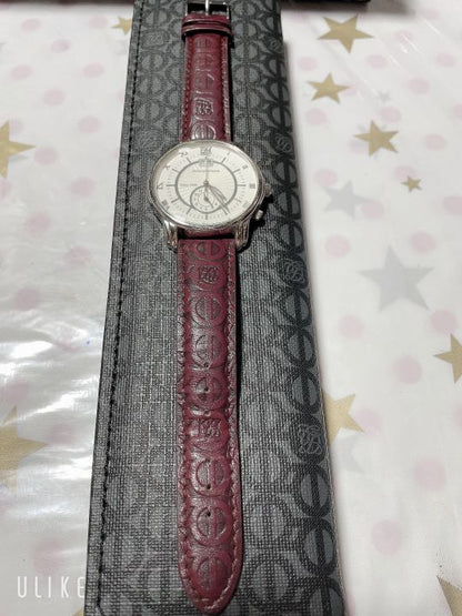 Louis Quatorze Analog Quartz Women