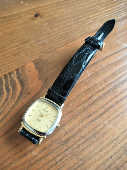 Citizen EXCEED Analog Mechanical (Manual) Women