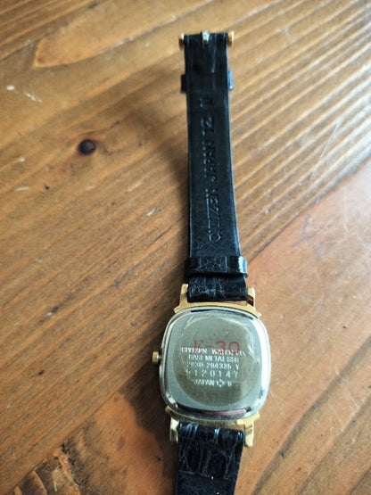 Citizen EXCEED Analog Mechanical (Manual) Women