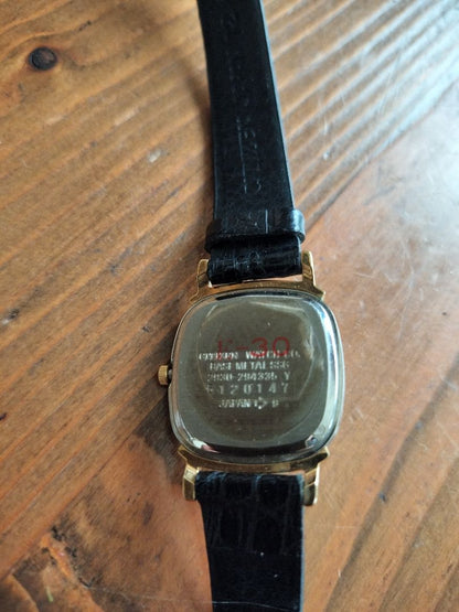 Citizen EXCEED Analog Mechanical (Manual) Women