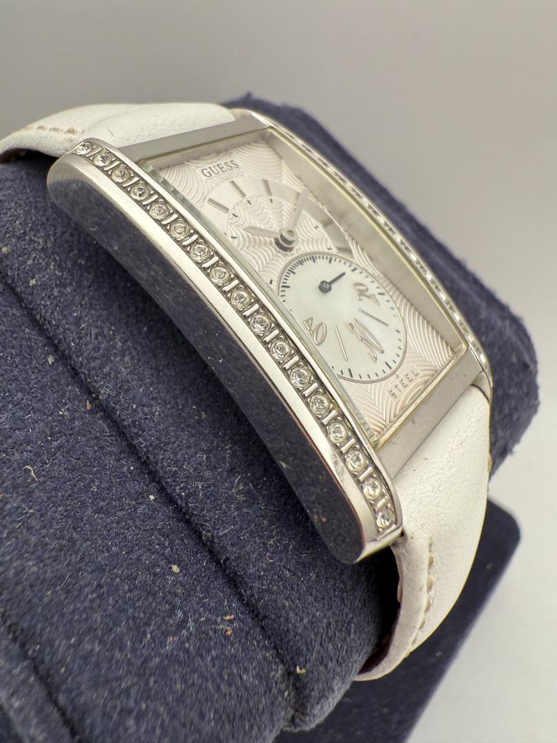 Guess Jewelry Decor Ladies Watch W13537L1 Analog Quartz Women 23Mm Silver Case White Strap