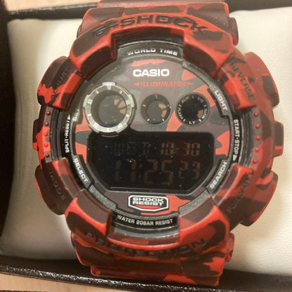 G-shock GD-120CM-4JR Digital-Analog Quartz Men