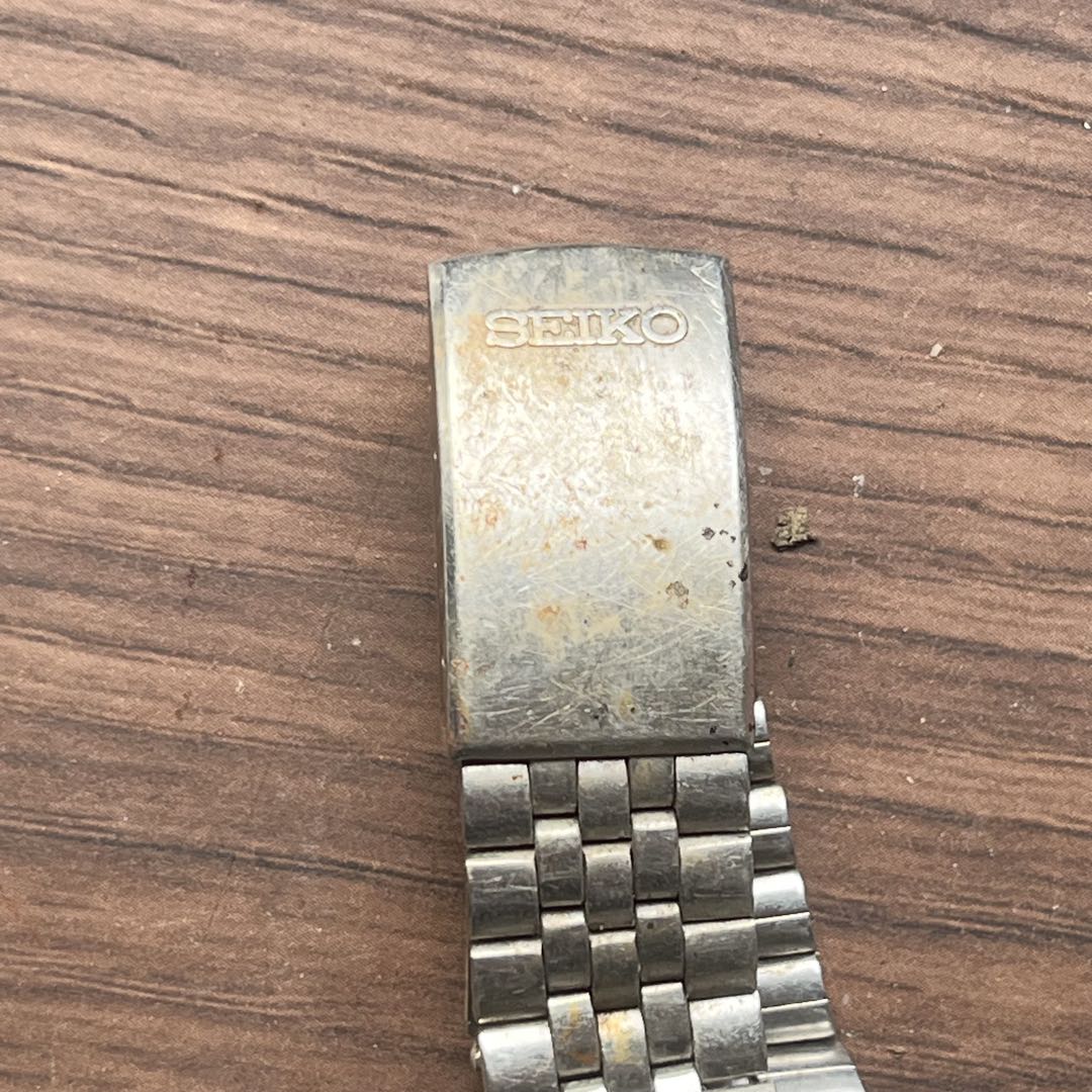 Seiko Silver Wave 8229-700A Analog Quartz Men