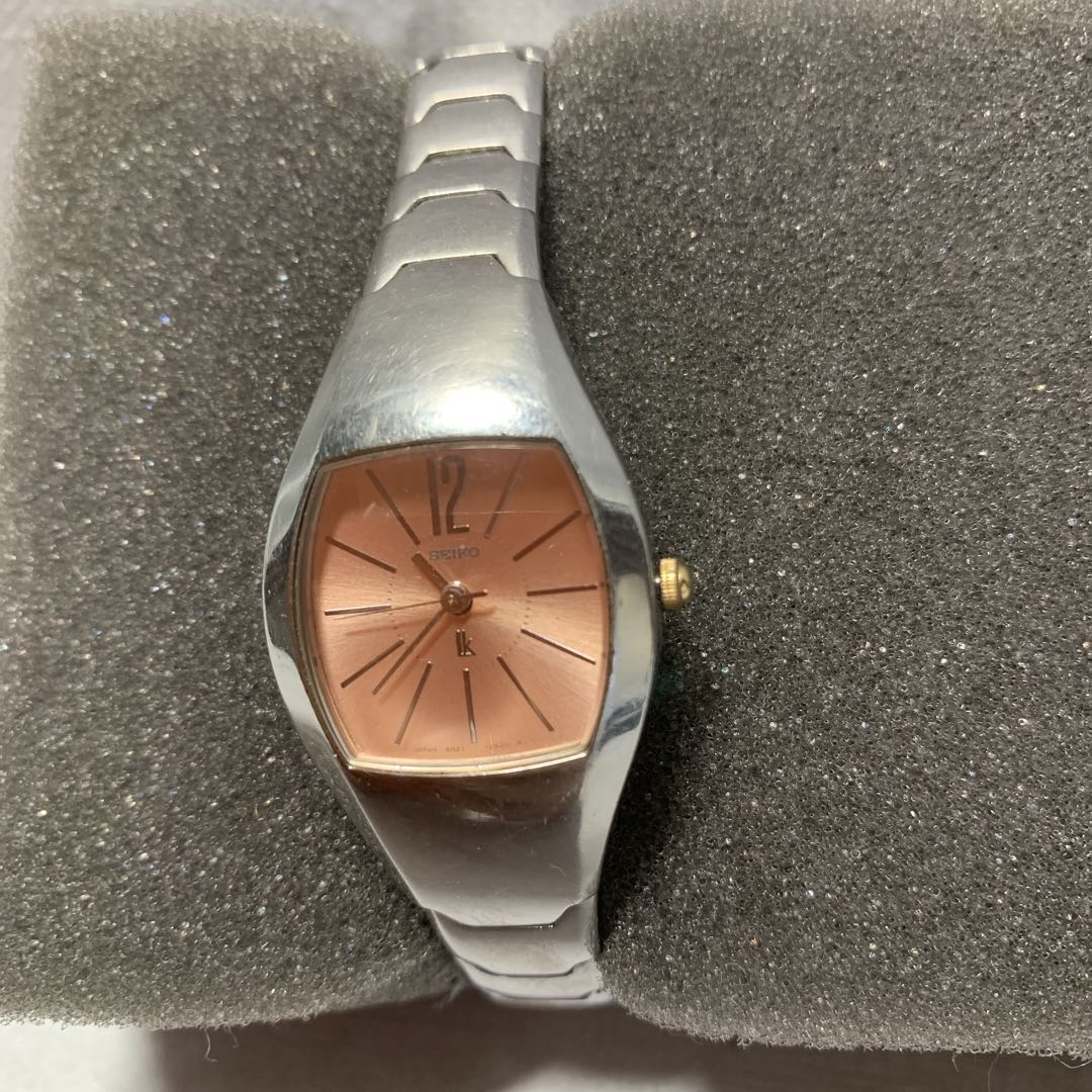 Seiko lk/lukia 4N21-5450 Analog Quartz Women