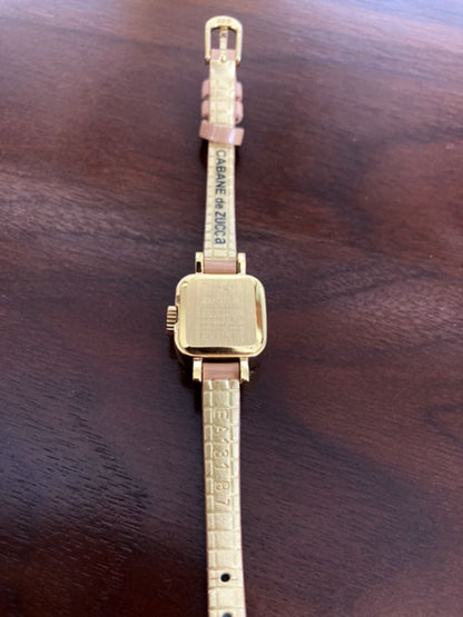 Cabane De Zucca Analog Quartz Women