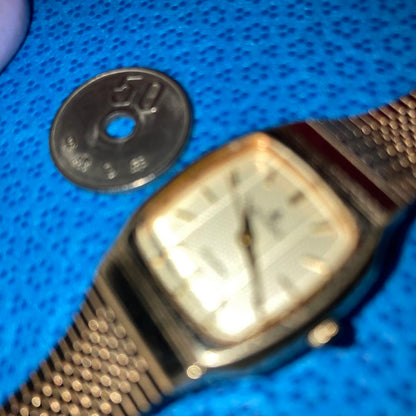 Buren 3-SIDED Analog Quartz Women レトロなメイドswissビューレンgold3面カット Women通電確認