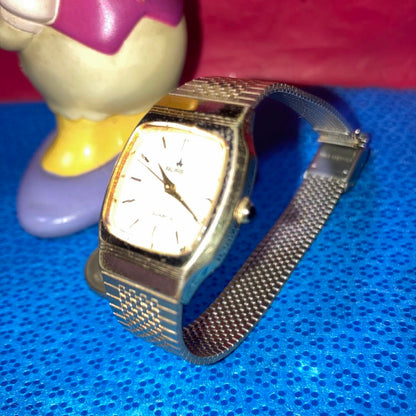 Buren 3-SIDED Analog Quartz Women レトロなメイドswissビューレンgold3面カット Women通電確認