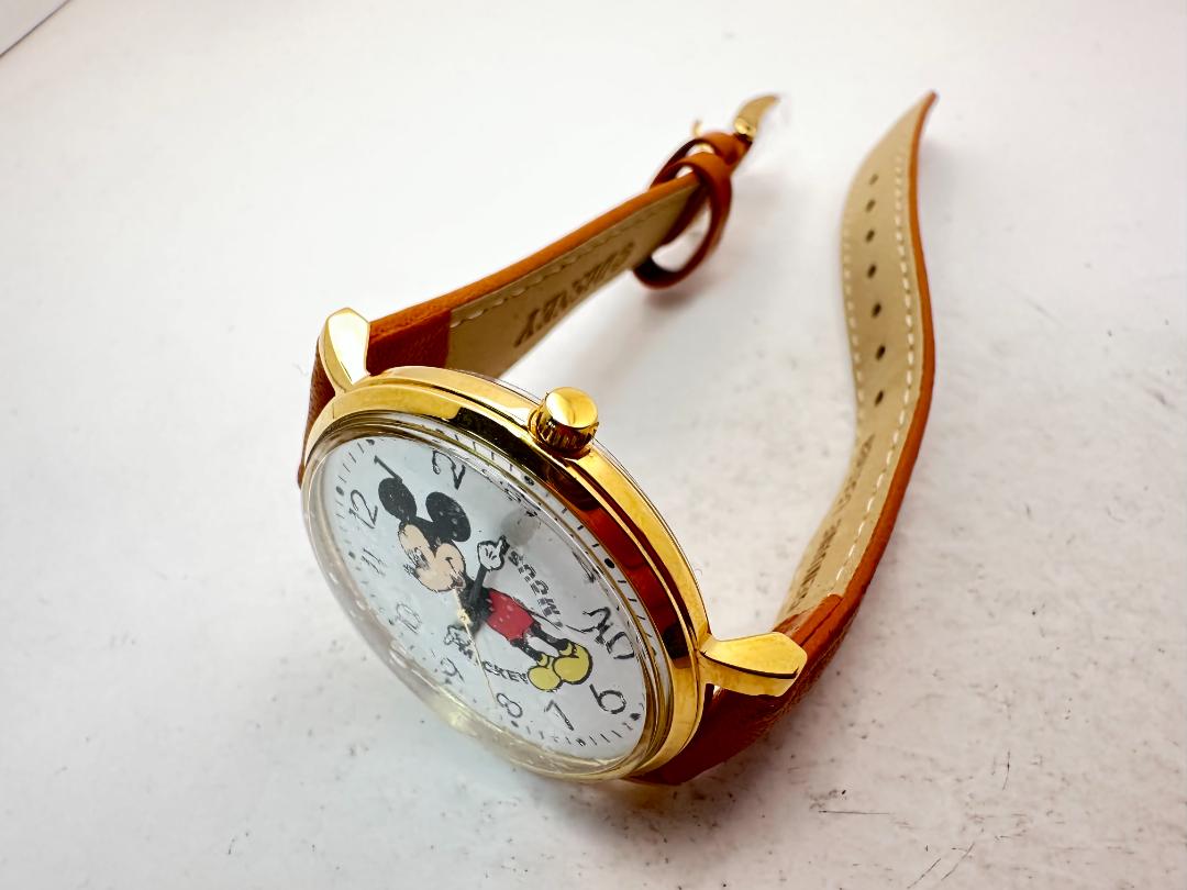 Disney mickey Analog Quartz Men Mouse Watch Men'S Unused