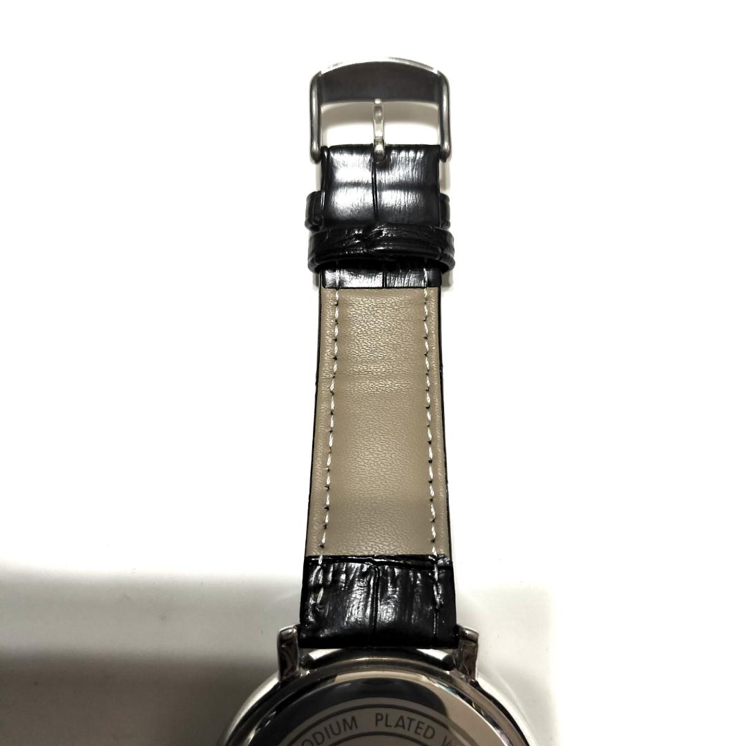 Analog Quartz Men Men Davena Rotating Spinning Watch Diamond Accent