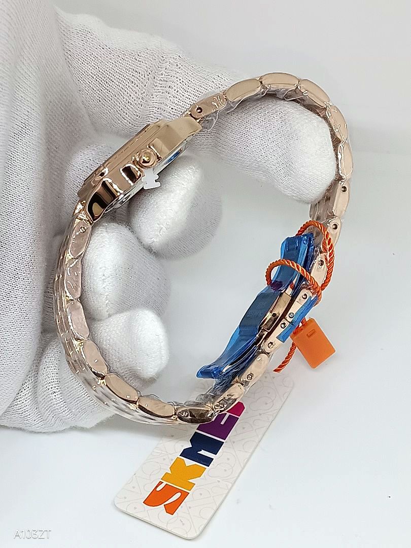 SKMIE Analog Quartz Women