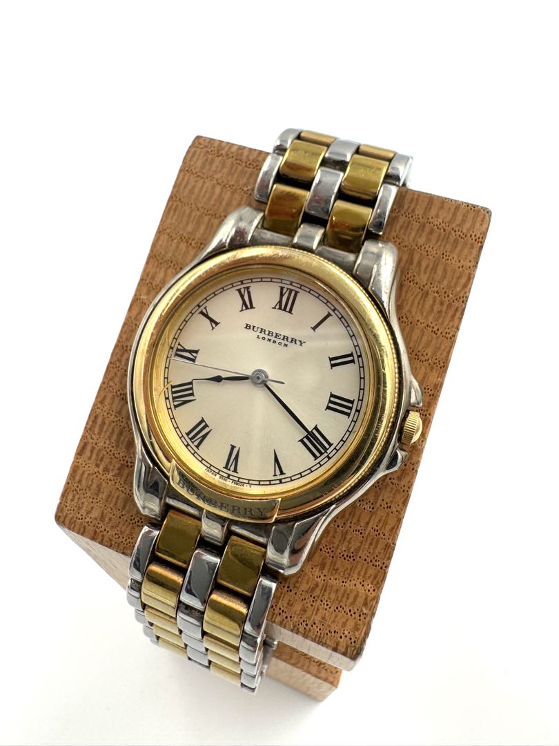 BURBERRY Analog Quartz Men London Watch A2867