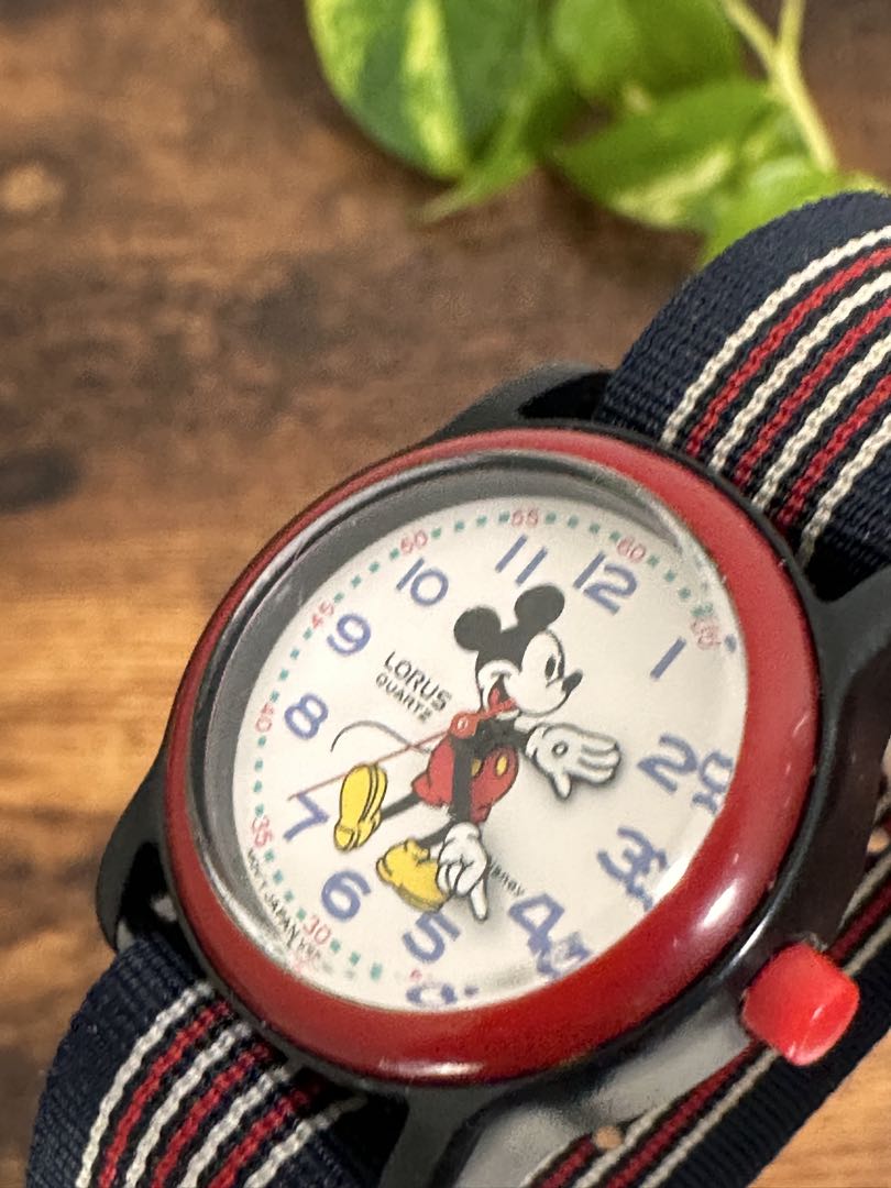 Lorus Disney Analog Quartz Women ロラス 希少レトロ ミッキー Watch