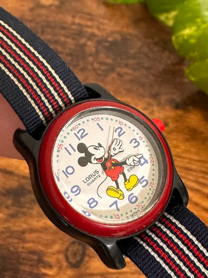 Lorus Disney Analog Quartz Women ロラス 希少レトロ ミッキー Watch