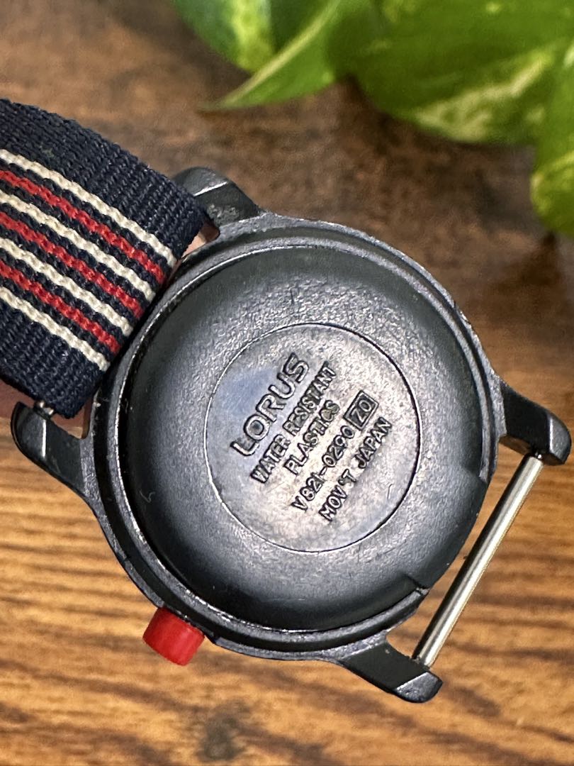 Lorus Disney Analog Quartz Women ロラス 希少レトロ ミッキー Watch