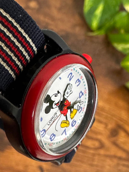 Lorus Disney Analog Quartz Women ロラス 希少レトロ ミッキー Watch