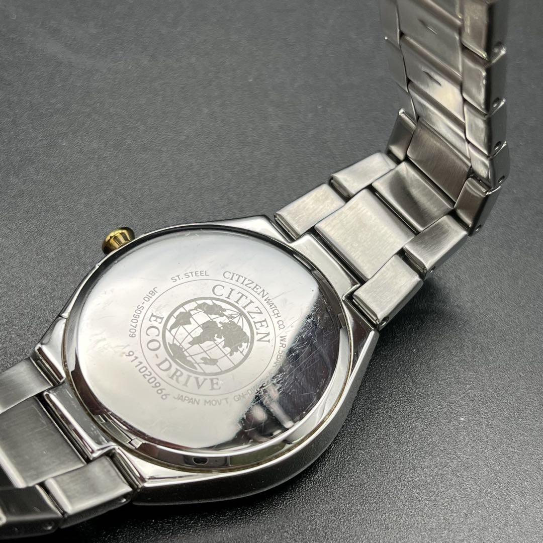 Citizen Analog Solar Men