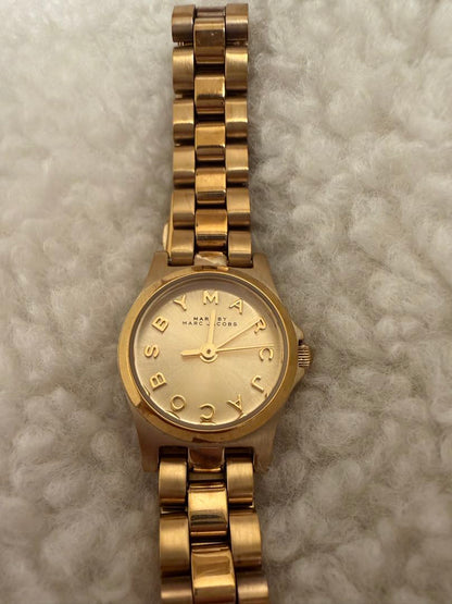 Analog Quartz Women