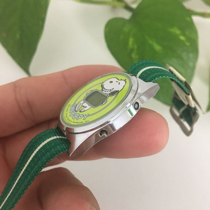 Snoopy PEANUTS SNOOPY Digital Quartz Women 希少 レトロ スヌーピー Watch（）
