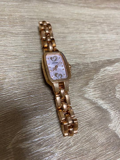 Seiko Analog Quartz Women