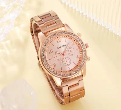 Cadvan Analog Quartz Women
