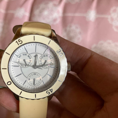 Canal 4C Analog Quartz Women