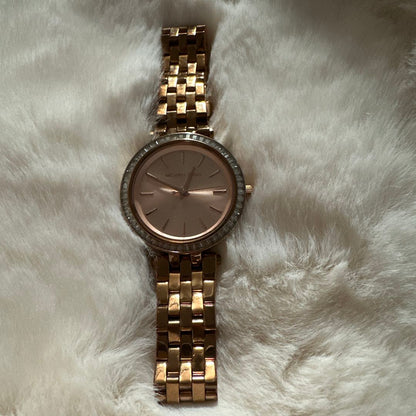 Analog Quartz Women