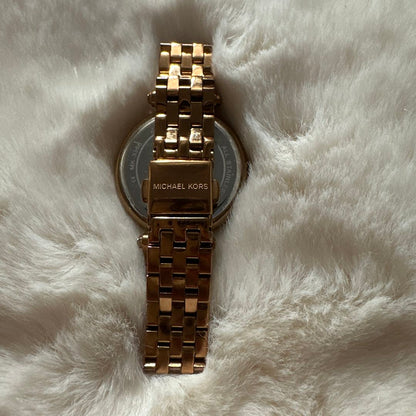 Analog Quartz Women