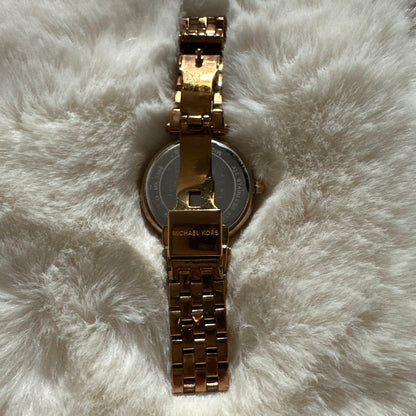 Analog Quartz Women