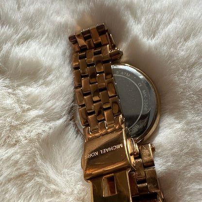 Analog Quartz Women