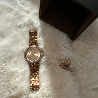 Analog Quartz Women