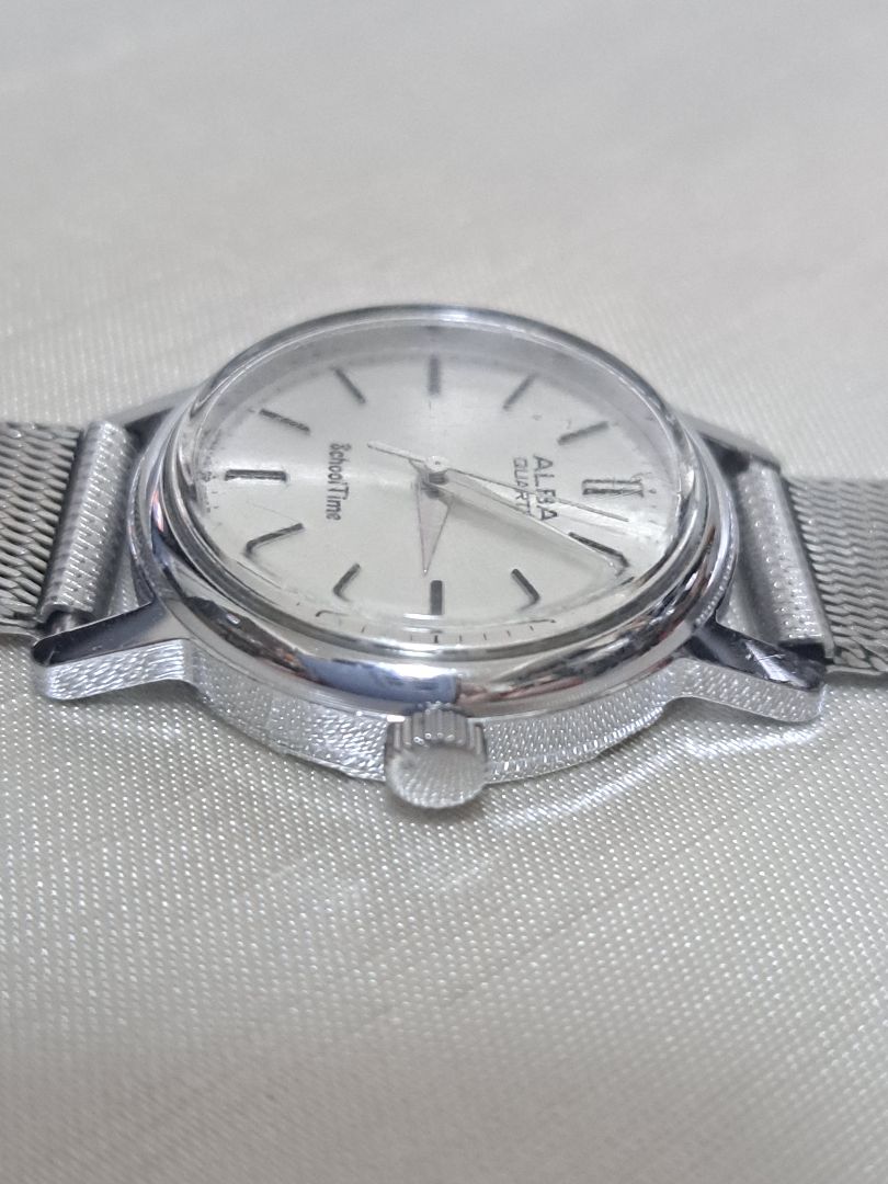 Seiko School time Y481-0110 Analog Quartz Women