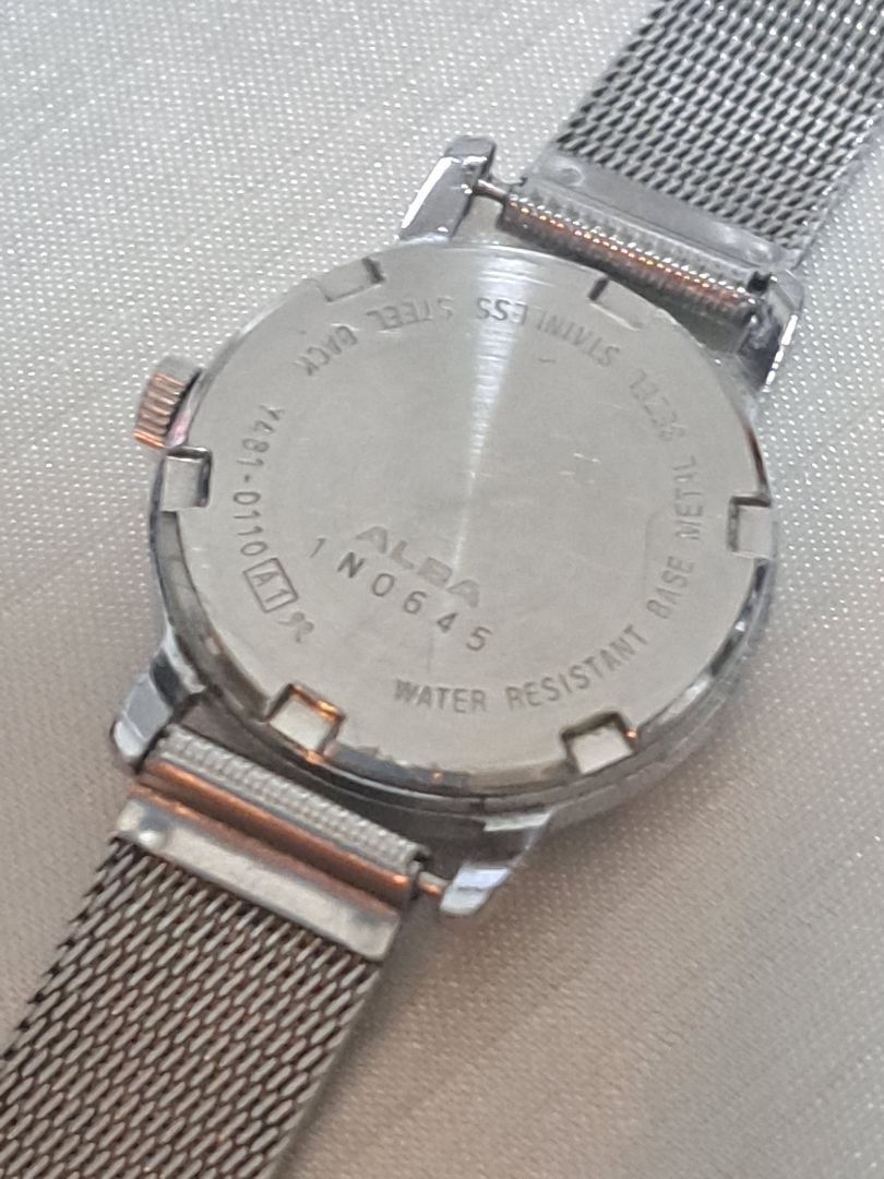 Seiko School time Y481-0110 Analog Quartz Women