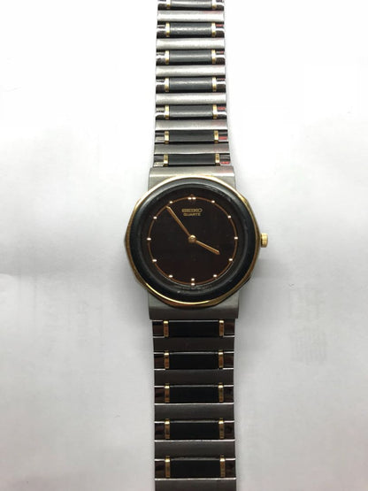 Seiko Analog Quartz Women