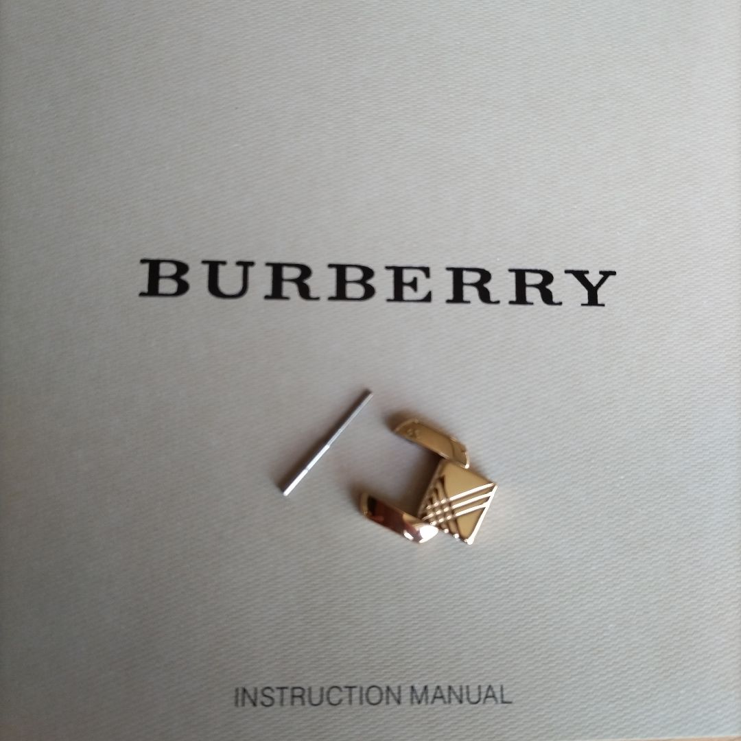 BURBERRY Analog Quartz Women