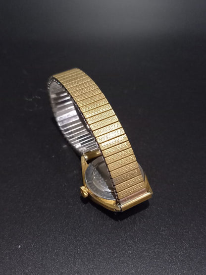 Citizen Carol DATE CD7705 Analog Mechanical (Manual) Women