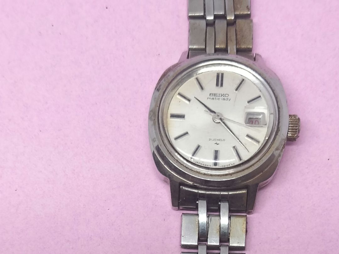 Seiko Analog Mechanical (Manual) Women