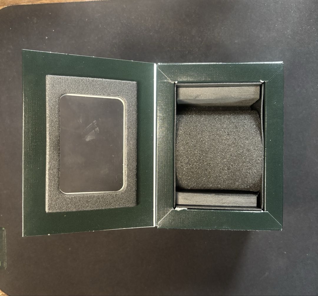 Audemars Piguet Analog Quartz Men