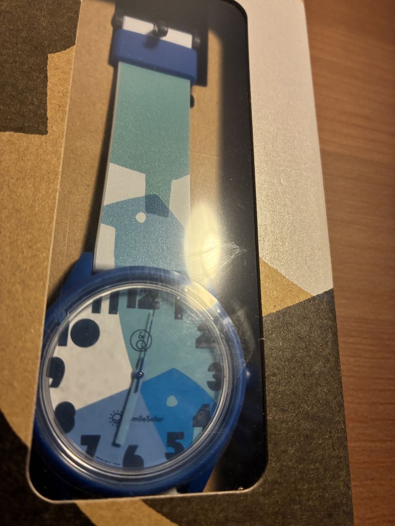 Citizen Q&q Analog Solar Men