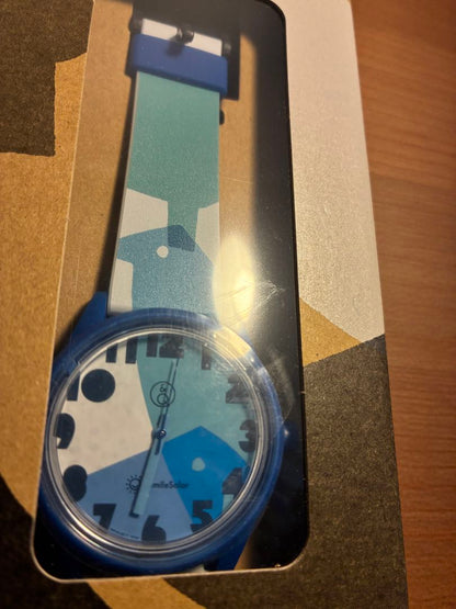 Citizen Q&q Analog Solar Men