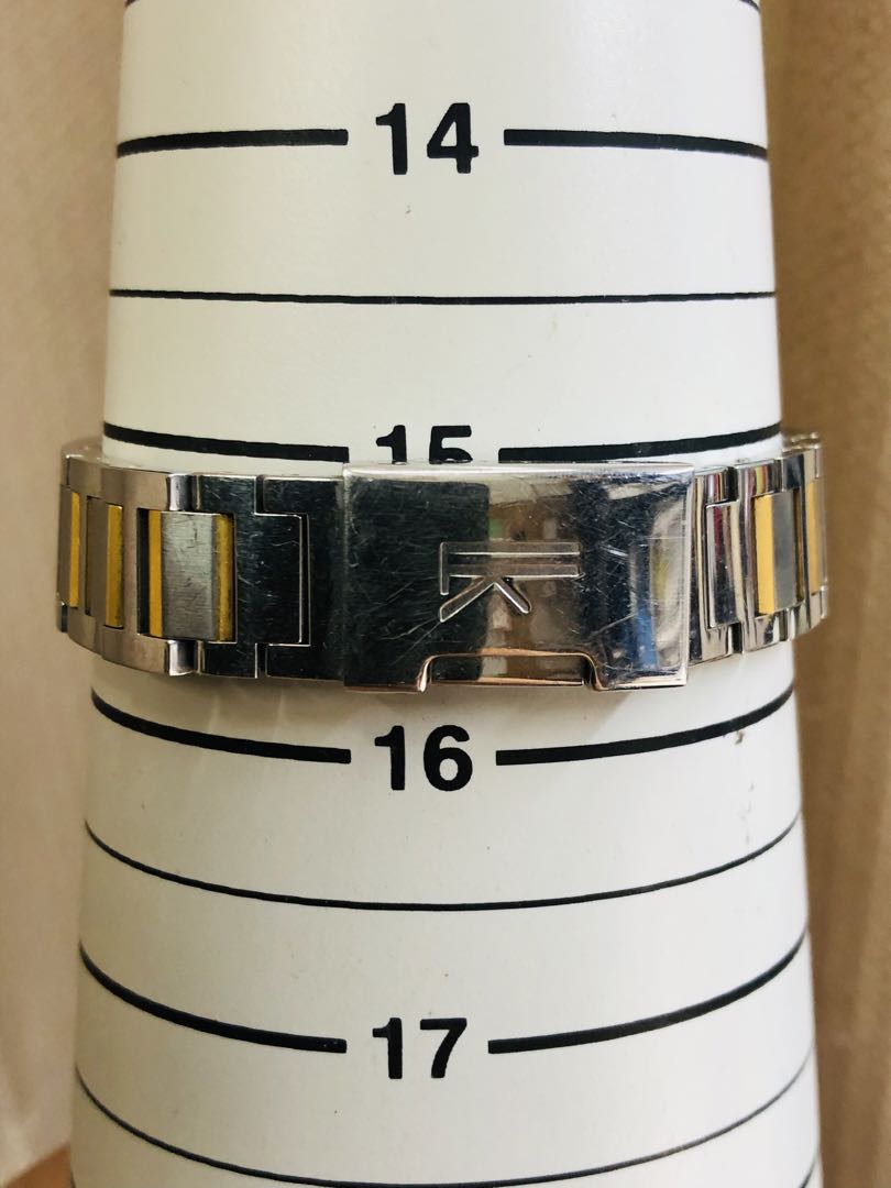 Seiko Lukia 1N01-0GA0 Analog Quartz Women's Watch Vintage Used
