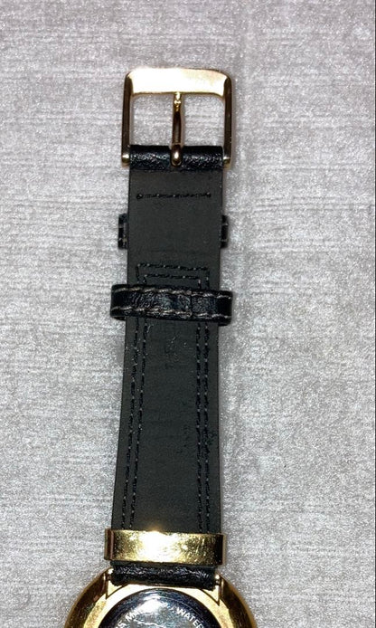 Mario Valentino Analog Mechanical (Manual) Women